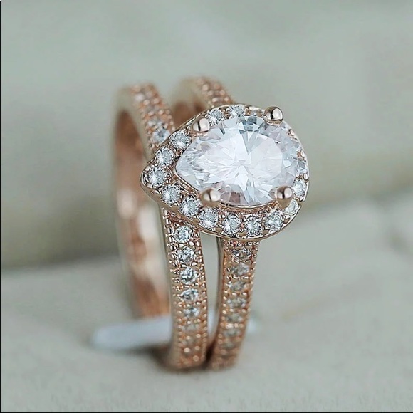 2pc Rose gold white sapphire ring+band - Picture 3 of 5